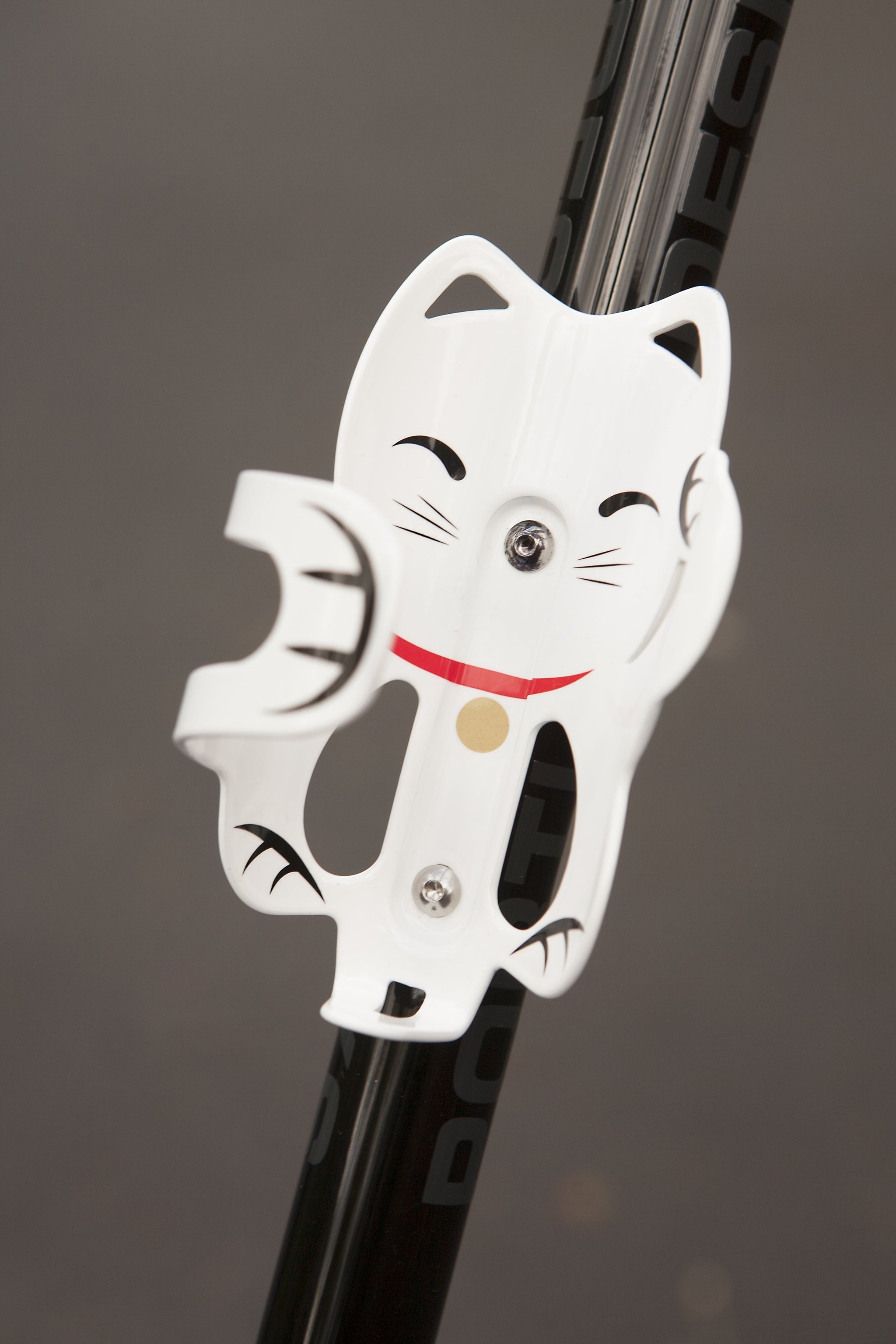 Cat bottle cage top
